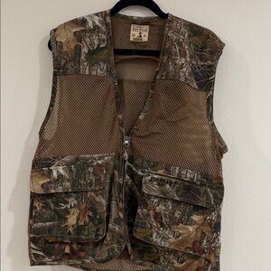 RedHead Camouflage Outdoor Vest